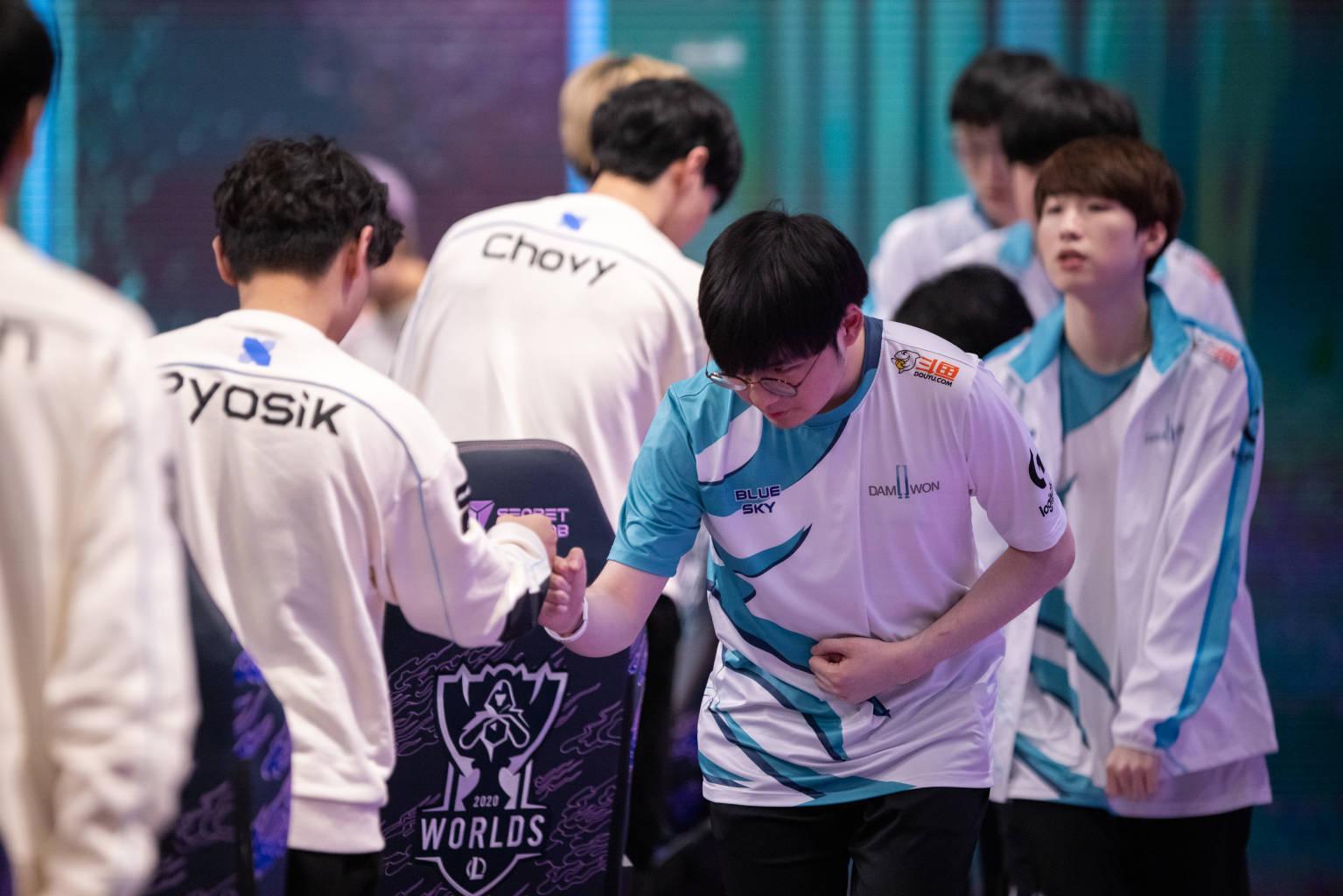 AYX SPORTS-关于JackeyLove新星持续失利表现突出，G2前途光明！的信息