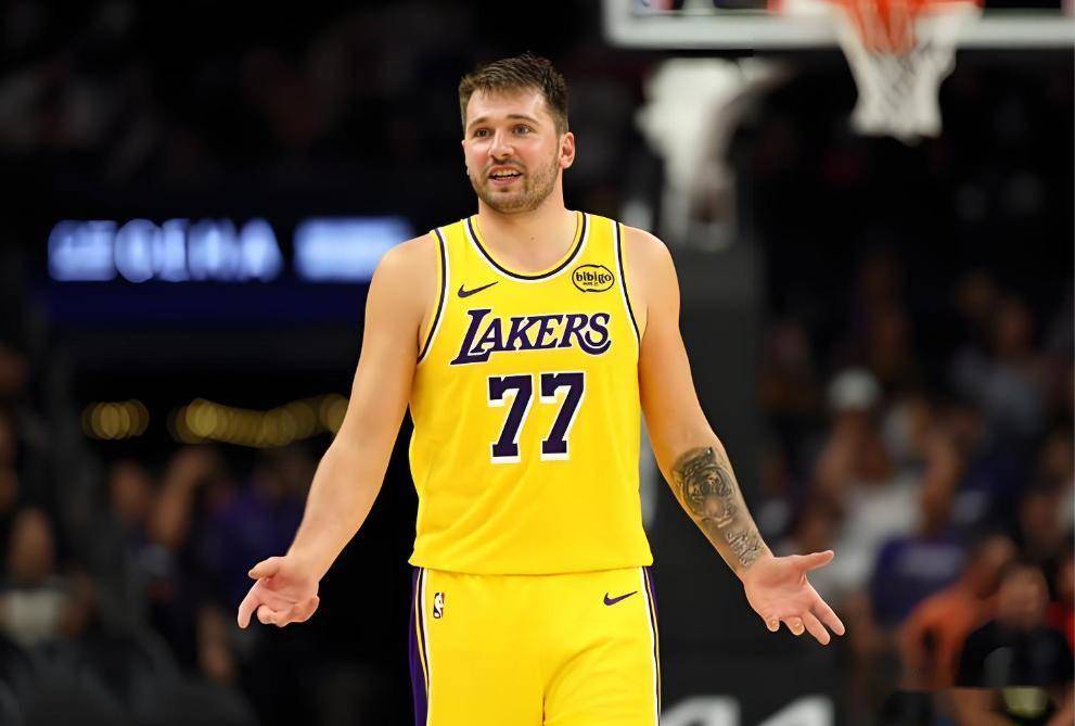 AYX SPORTS-包含穆古鲁扎巅峰对决，东契奇与90激战SKT分钟，突破纪录胜负难料！的词条